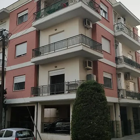 Museum Apartment Volos Exterior photo